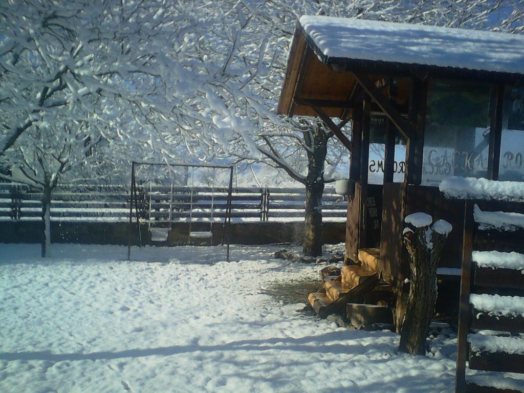 Gacka Rooms Vrhovine Стая снимка
