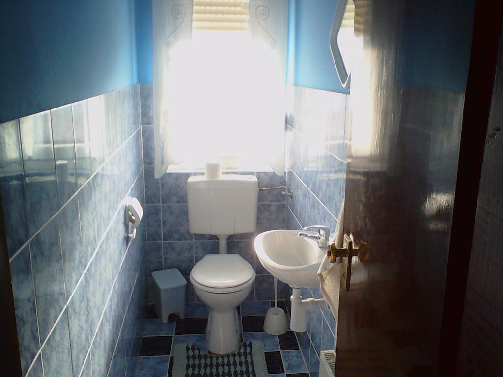 Gacka Rooms Vrhovine Стая снимка